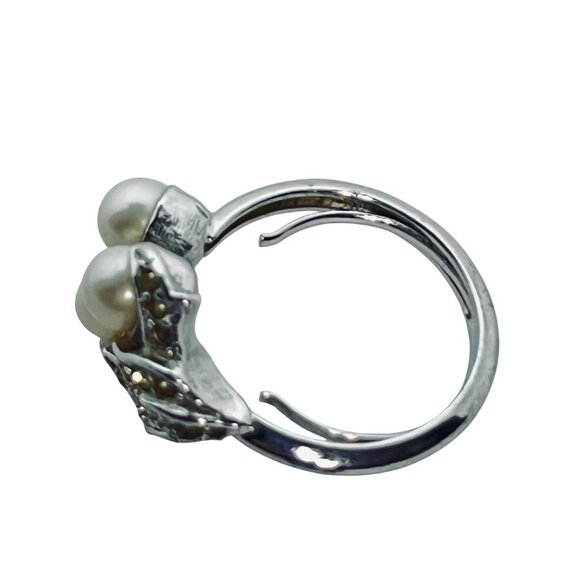 Avon Silver Tone, Clear Rhinestone & Faux Pearl Adjustable Statement Ring (R384) - Picture 5 of 6